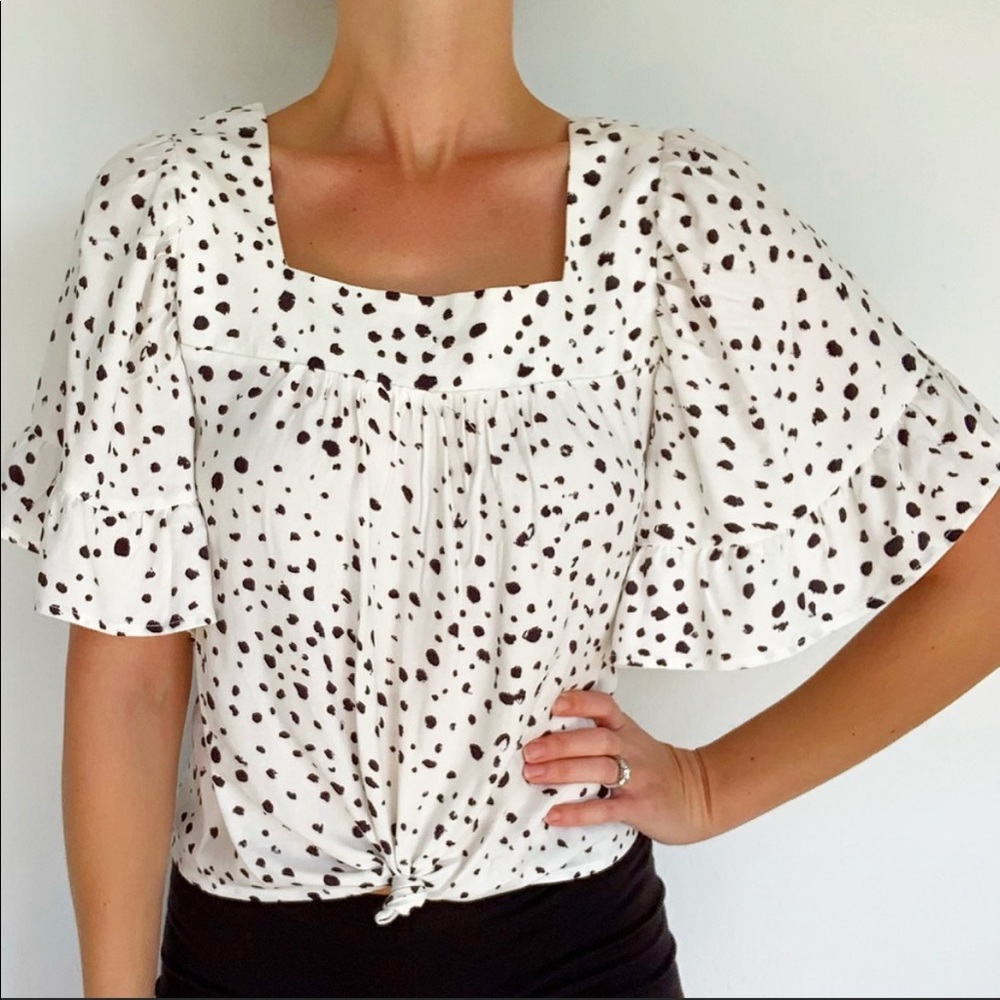 Urban Romantics white Dalmatian print square neck blouse size small